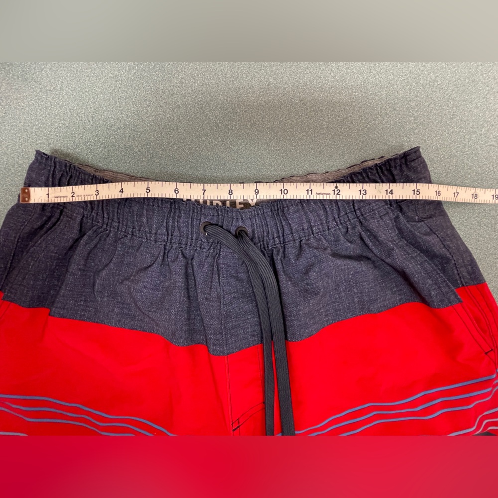 Hurley Red and Blue Board Shorts with Dynamic Stripes Men’s XL 🌊 - Picture 8 of 8